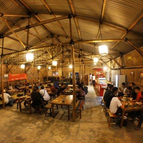 10 Rekomendasi Cafe Paling Hits dan Populer di Daerah Kudus, Pas Banget Buat Nongkrong Ramean 7