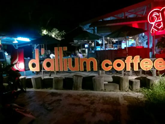 10 Rekomendasi Cafe Terpopuler Sepanjang Tahun dan Sangat Favorit Bagi Anak Muda Milenials di Balikpapan 4