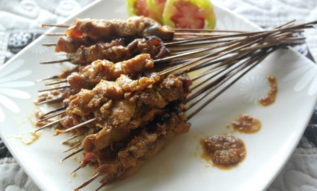 10 Daftar Pilihan Makanan Khas Daerah Kebumen Yang Sangat Enak dan Wajib Banget Buat Dicoba 4 10 Daftar Pilihan Makanan Khas Daerah Kebumen Yang Sangat Enak dan Wajib Banget Buat Dicoba 4