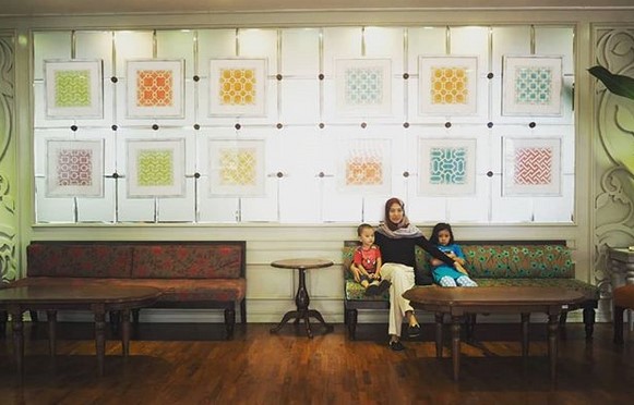 Wisata Belanja Seru di Rumah Mode Factory Outlet Bandung 7