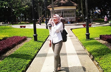 Taman balai kota bandung kolam renang harga tiket lokasi jalan menuju ada apa di wikipedia malam hari 2025 buka jam berapa dimana sungai labirin jawa barat air angkot saja 40117 indonesia gembok cinta dewi sartika daerah parkir fungsi masuk rute ke merpati pintu no telepon wisata