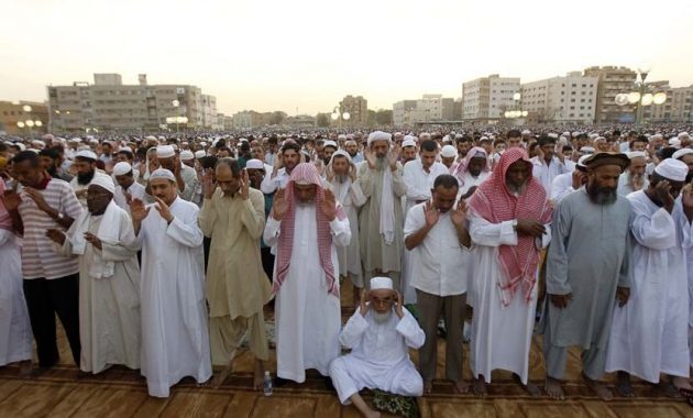 9 Perbedaan Tradisi Lebaran di Arab Saudi dan Indonesia 6 9 Perbedaan Tradisi Lebaran di Arab Saudi dan Indonesia 5