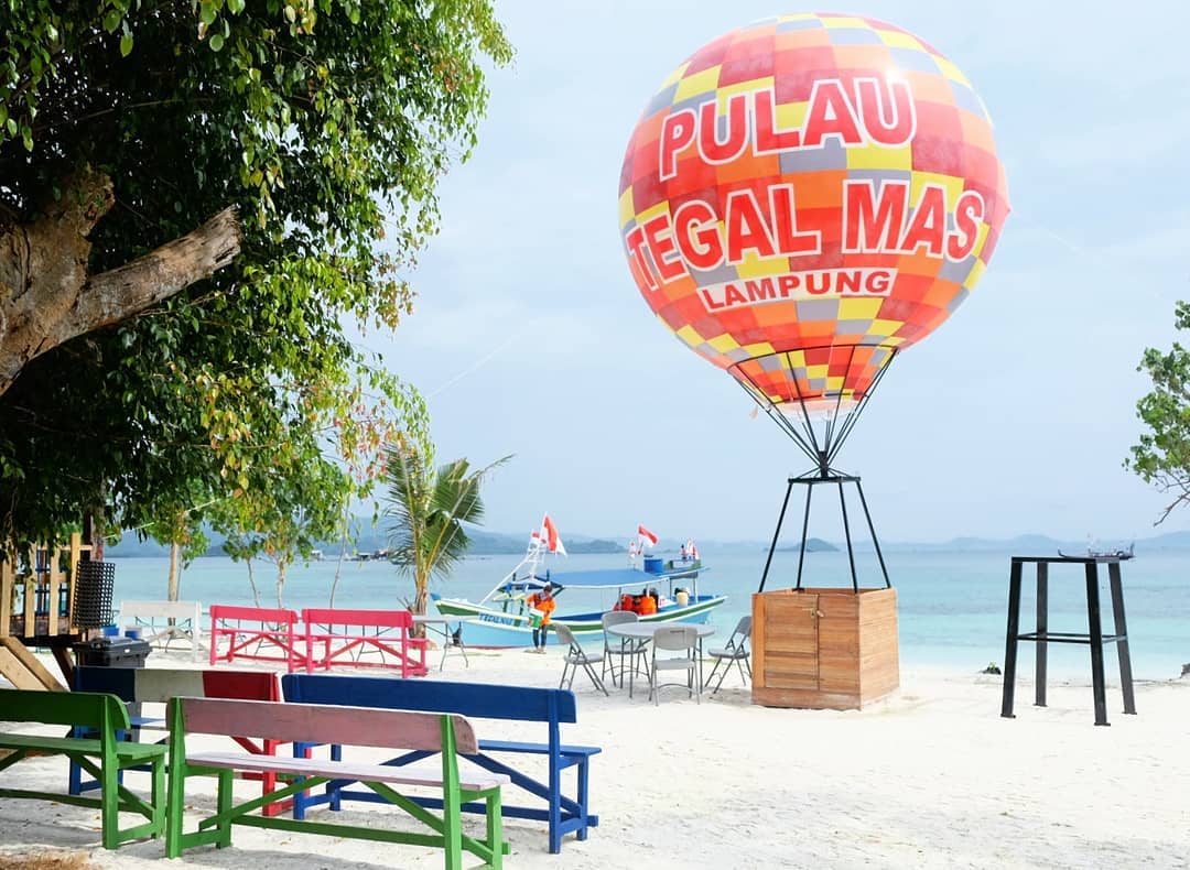 Yuk Snorkeling Atau Mancing di Pulau Tegal Mas 1