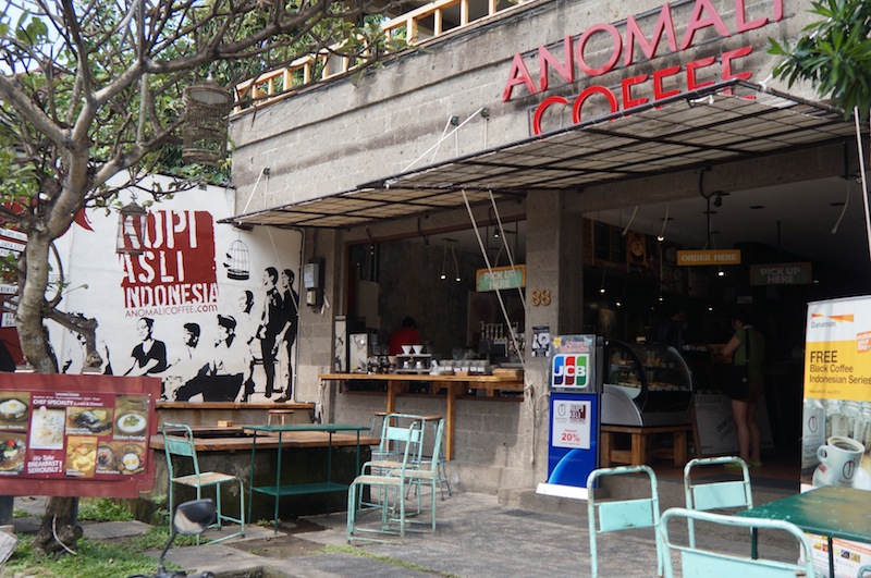 6 Daftar Pilihan Coffee Shop Paling Mantul Se-Ubud Raya, Pecinta Kopi Wajib Merapat! 3 6 Daftar Pilihan Coffee Shop Paling Mantul Se-Ubud Raya, Pecinta Kopi Wajib Merapat! 3