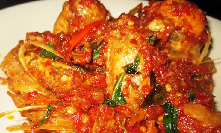 12 Rekomendasi Makanan Khas di Daerah Manado Yang Lezat Ini Bikin Ketagihan Meskipun Ekstrim 4