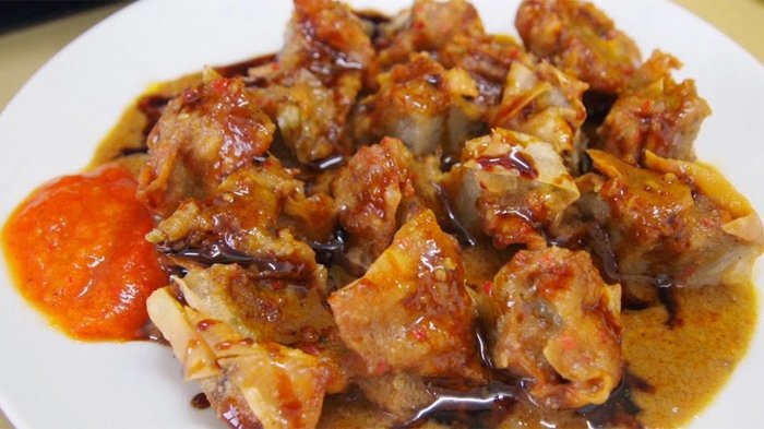 15 Makanan Khas Bandung Yang Paling Hits dan Bikin Ketagihan 8 15 Makanan Khas Bandung Yang Paling Hits dan Bikin Ketagihan 8