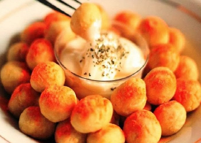 15 Makanan Khas Bandung Yang Paling Hits dan Bikin Ketagihan 7 15 Makanan Khas Bandung Yang Paling Hits dan Bikin Ketagihan 7