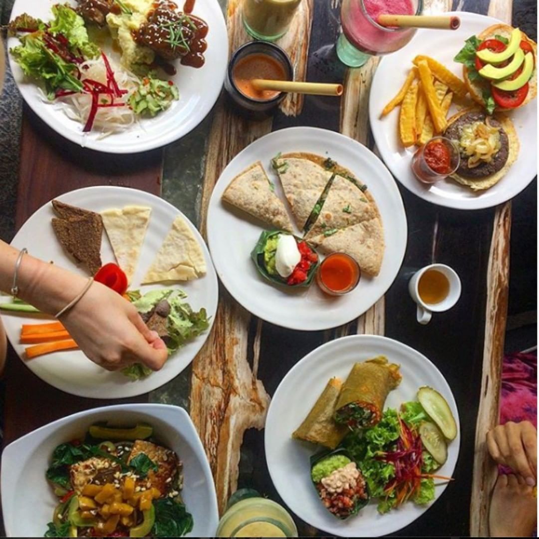 10 Rekomendasi Cafe di Daerah Ubud Ini Bisa Bikin Nongkrong Tambah Seru dan Lupa Waktu 4 10 Rekomendasi Cafe di Daerah Ubud Ini Bisa Bikin Nongkrong Tambah Seru dan Lupa Waktu 4