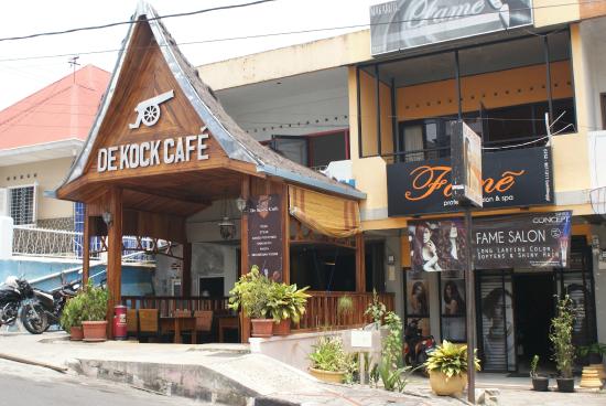 10 Daftar Pilihan Cafe Hits dan Instagenic di Daerah Bukittinggi, Photo Hunter Wajib Merapat! 1