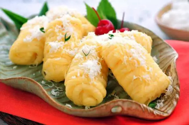 15 Rekomendasi Makanan Khas di Daerah Jawa Tengah Yang Sangat Enak, Wajib Kamu Coba! 5 15 Rekomendasi Makanan Khas di Daerah Jawa Tengah Yang Sangat Enak, Wajib Kamu Coba! 5