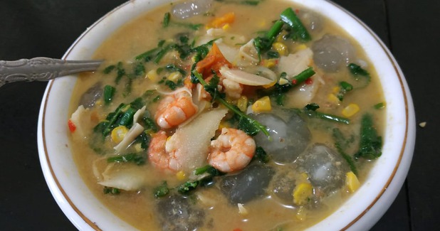 12 Daftar Pilihan Makanan Khas Daerah Makassar Yang Enak dan Paling Wajib Buat Kamu Coba 2