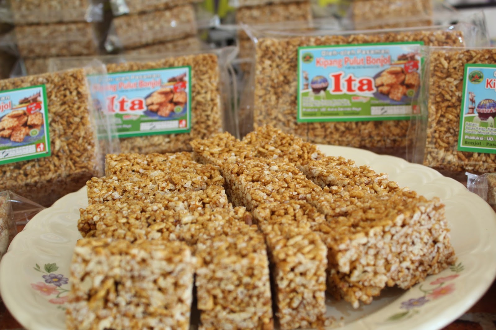 15 Rekomendasi Makanan Khas Aceh Yang Tak Boleh Dilewatkan dan Sangat Menggoda Lidah 12 15 Rekomendasi Makanan Khas Aceh Yang Tak Boleh Dilewatkan dan Sangat Menggoda Lidah 12