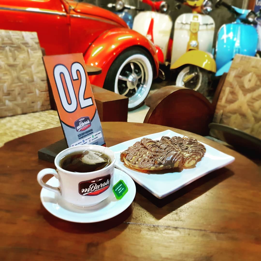 Kece! 10 Rekomendasi Cafe di Daerah Banjarbaru Ini Cocok Untuk Hangout Bareng Sahabatmu 8 Kece! 10 Rekomendasi Cafe di Daerah Banjarbaru Ini Cocok Untuk Hangout Bareng Sahabatmu 8