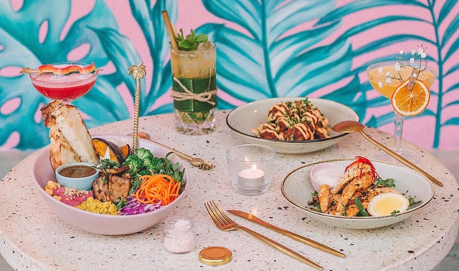 6 Referensi Cafe In Kuta Ini Cocok Untuk Short Escapemu Selama Weekend di Daerah Bali 5