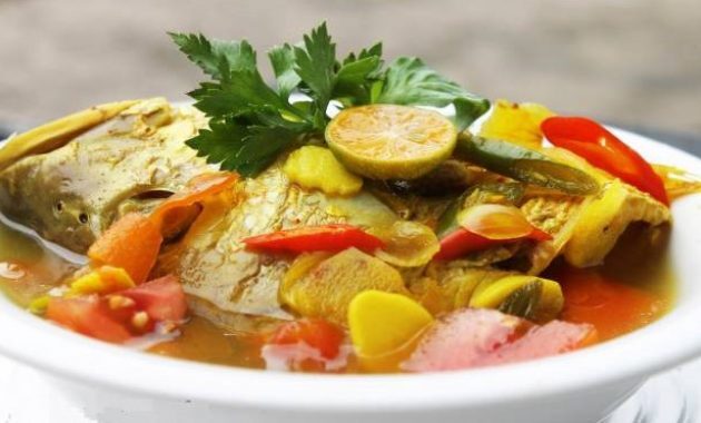 15 Rekomendasi Makanan Khas di Daerah Maluku Yang Dijamin Enak Lezat dan Bikin Nagih 21 15 Rekomendasi Makanan Khas di Daerah Maluku Yang Dijamin Enak Lezat dan Bikin Nagih