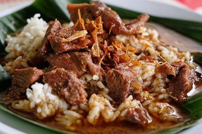 15 Rekomendasi Makanan Khas di Daerah Jawa Tengah Yang Sangat Enak, Wajib Kamu Coba! 9 15 Rekomendasi Makanan Khas di Daerah Jawa Tengah Yang Sangat Enak, Wajib Kamu Coba! 9
