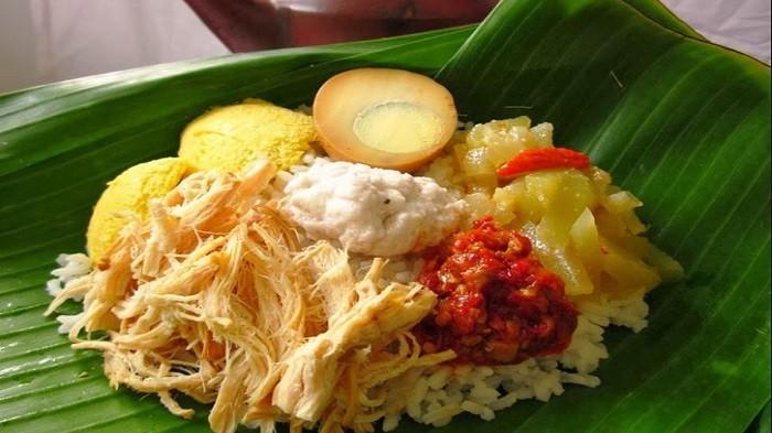 15 Rekomendasi Makanan Khas di Daerah Jawa Tengah Yang Sangat Enak, Wajib Kamu Coba! 1 15 Rekomendasi Makanan Khas di Daerah Jawa Tengah Yang Sangat Enak, Wajib Kamu Coba! 1