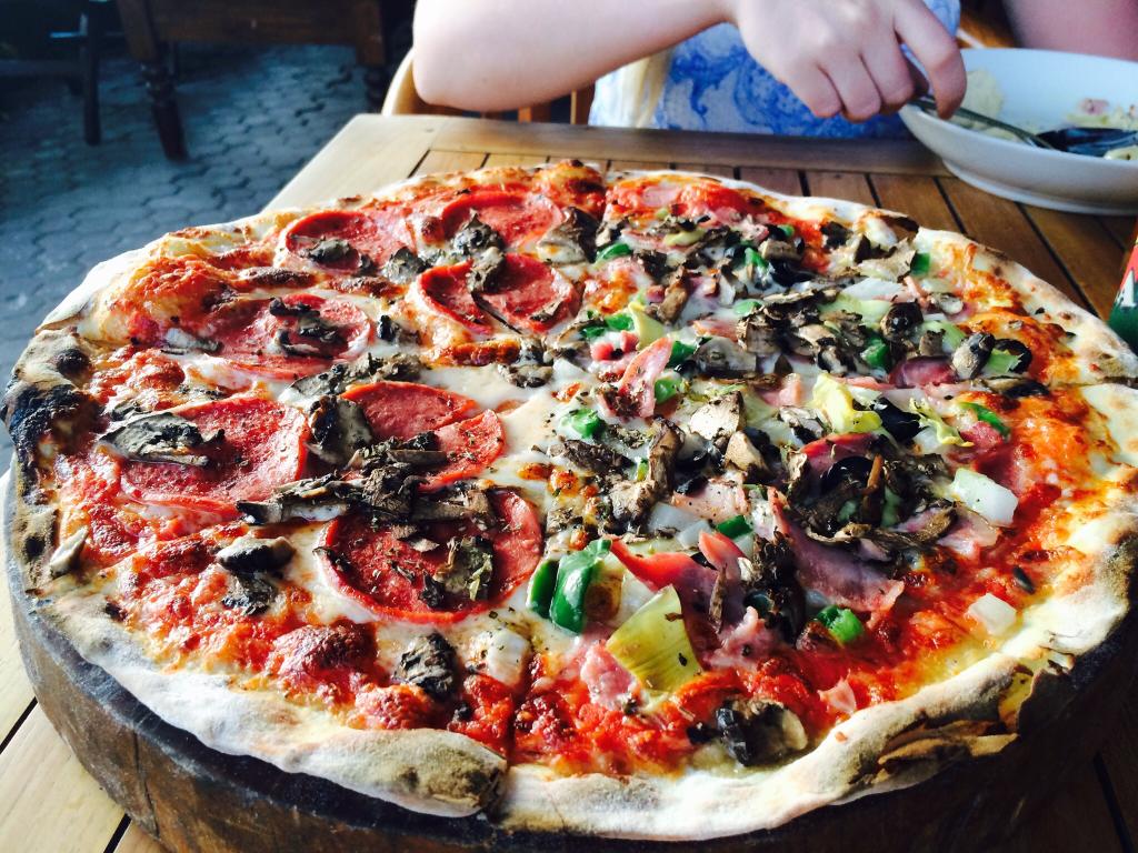 Cari Tempat Nongkrong Instagenic Daerah Nusa Dua? Nih 6 Rekomendasi Cafe Yang Wajib Kalian Kunjungi 4