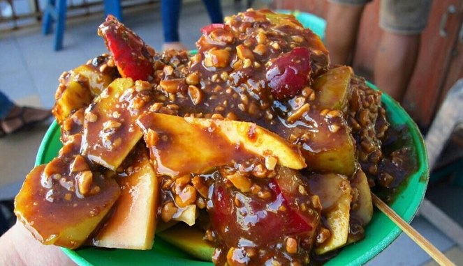 10 Referensi Makanan Khas di Daerah Ambon Manise Buat Kamu Yang Hobi Kuliner Ketagihan 3 10 Referensi Makanan Khas di Daerah Ambon Manise Buat Kamu Yang Hobi Kuliner Ketagihan 3