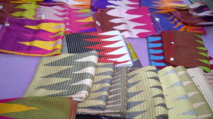 Ini Lho 10 Aneka Oleh-Oleh Khas Indonesia Yang Paling Populer 2 Ini Lho 10 Aneka Oleh-Oleh Khas Indonesia Yang Paling Populer 2