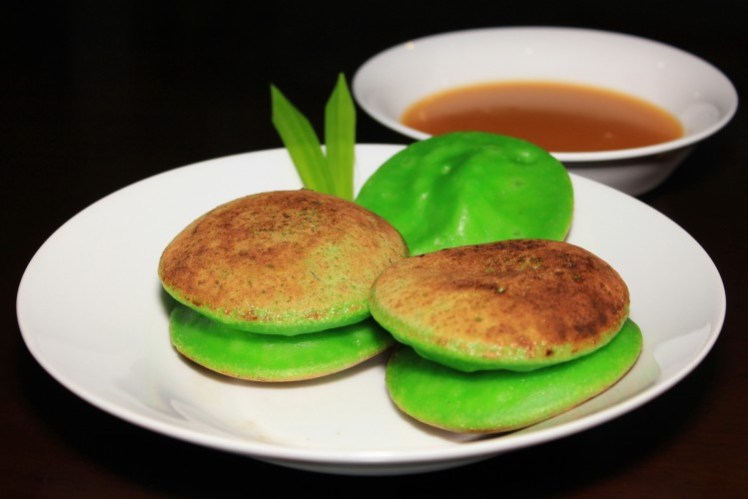 15 Makanan Khas Bandung Yang Paling Hits dan Bikin Ketagihan 12 15 Makanan Khas Bandung Yang Paling Hits dan Bikin Ketagihan 12