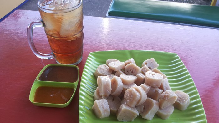 10 Referensi Makanan Khas di Daerah Pontianak Yang Gurih dan Enak Ini Perlu Kamu Coba 10 10 Referensi Makanan Khas di Daerah Pontianak Yang Gurih dan Enak Ini Perlu Kamu Coba 10