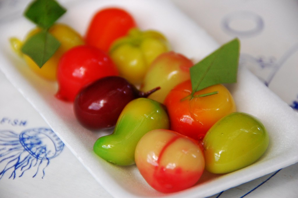 10 Rekomendasi Makanan Khas di Negara Thailand Yang Enak Gurih dan Ekstrim, Berani Coba? 10