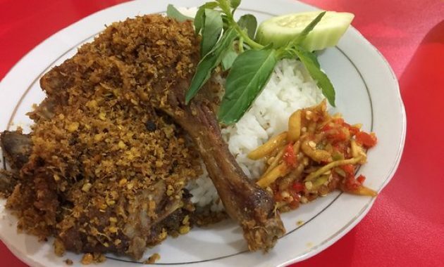 15 Referensi Makanan Khas Surabaya Yang Enak dan Wajib di Coba, Membuat Air Liurmu Menetes 1