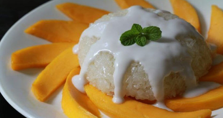 10 Rekomendasi Makanan Khas di Negara Thailand Yang Enak Gurih dan Ekstrim, Berani Coba? 3