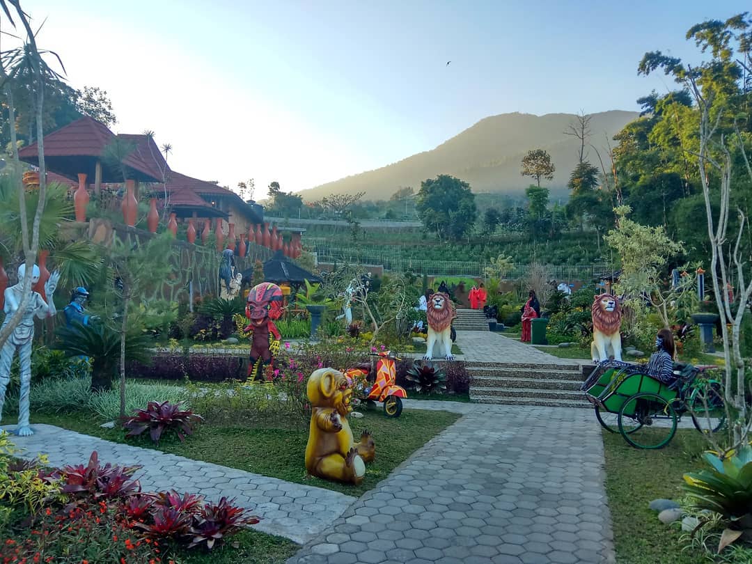 Sunrise Hill Gedong Songo Bandungan, Tempat Paling Kece Untuk Menikmati Senja 4