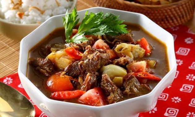 10 Makanan Khas Ngawi Yang Bikin Kamu Minta Nambah Terus, Ada Tepo Tahu dan Lethok 10