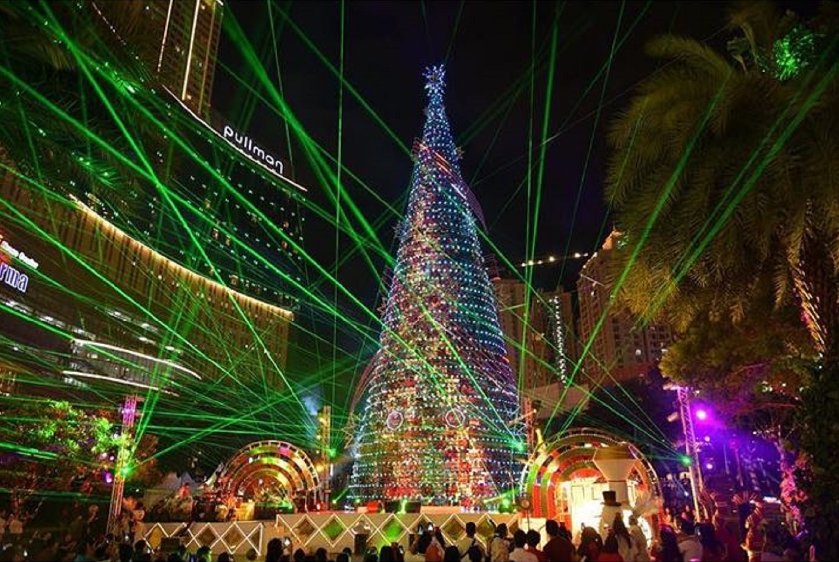 Ini Dia 10 Acara Perayaan Tahun Baru di Central Park, Meriah dan Keren Banget! 1 Ini Dia 10 Acara Perayaan Tahun Baru di Central Park, Meriah dan Keren Banget! 1