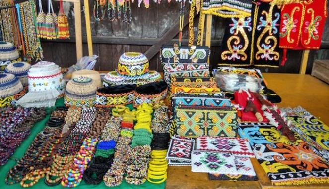 Plesiran Ke Balikpapan, Jangan Lupa Bawa Pulang 12 Oleh-Oleh Khas Kota Minyak Ini Ya! 12