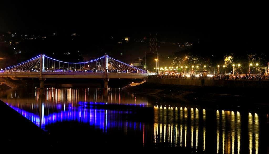 10 Daftar Pilihan Destinasi Wisata Malam Hari Paling Kekinian dan Kece di Daerah Semarang 7 10 Daftar Pilihan Destinasi Wisata Malam Hari Paling Kekinian dan Kece di Daerah Semarang 7