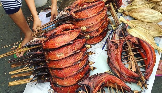 Melancong Ke Ambon? Jangan Lupa Bawa Bagea dan 10 Oleh-Oleh Ini Ya! 3 Melancong Ke Ambon? Jangan Lupa Bawa Bagea dan 10 Oleh-Oleh Ini Ya! 3