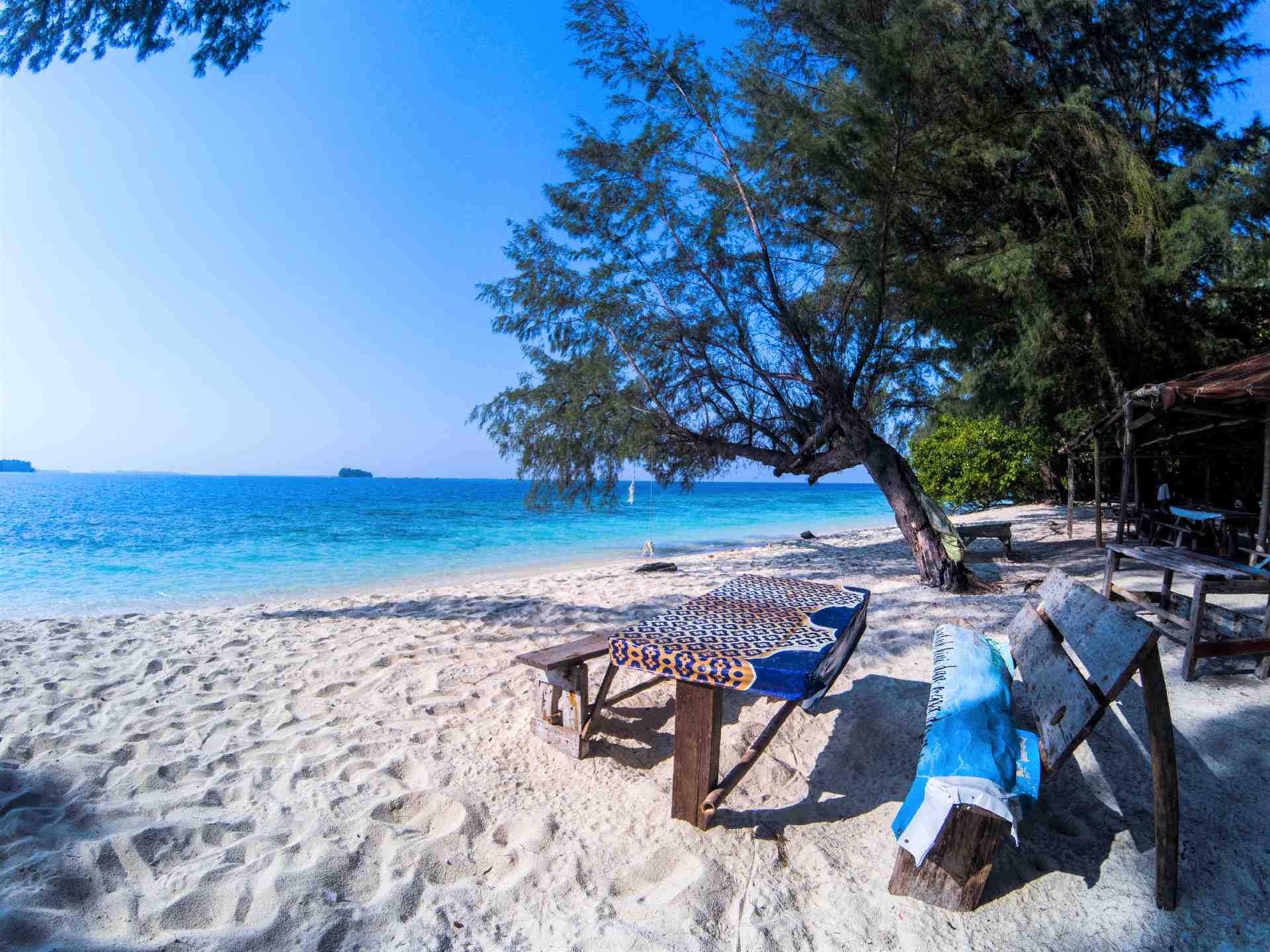 Jangan Lewatkan Paket Open Trip Pulau Harapan Ini 1