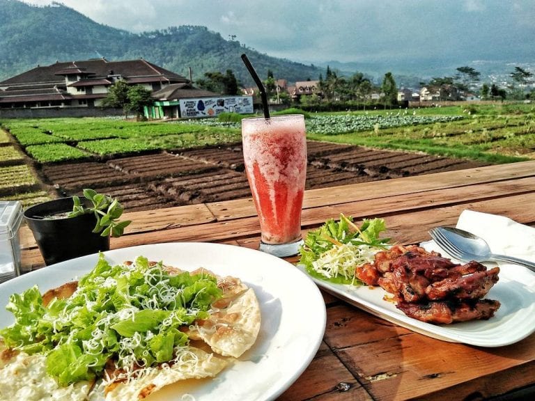 10 Daftar Pilihan Destinasi Wisata Malam Hari Paling Favorit Buat Anak Milennials di Kota Batu 5