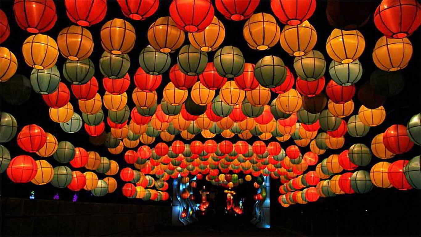 10 Rekomendasi Tempat Wisata Malam Paling Nge-Hype di Daerah Jogja Ini Wajib Untuk Kalian Kunjungi 8 10 Rekomendasi Tempat Wisata Malam Paling Nge-Hype di Daerah Jogja Ini Wajib Untuk Kalian Kunjungi 8