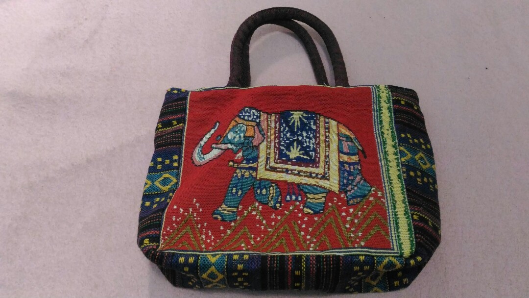 12 Oleh-Oleh Khas Thailand Yang Wajib Dibeli, Dari Makanan Hingga Sabun Kecantikan 3