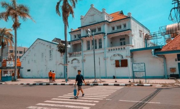 6 Rekomendasi Tempat Wisata Malam Hari di Kota Cirebon Yang Seru dan Bikin Betah 3