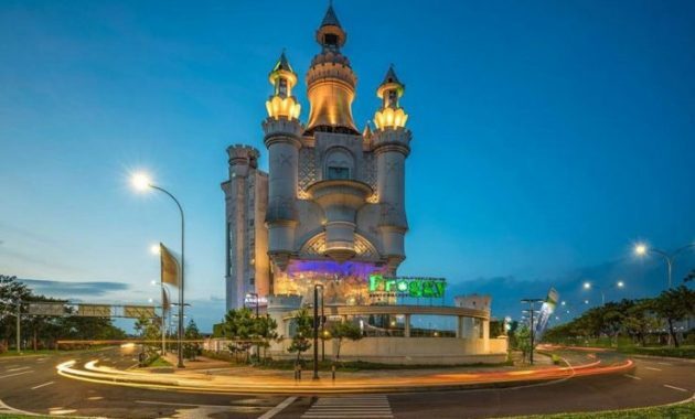 6 Daftar Pilihan Tempat Wisata Malam Super Asik di Daerah Tangerang, Kamu Wajib Kesini! 2 6 Daftar Pilihan Tempat Wisata Malam Super Asik di Daerah Tangerang, Kamu Wajib Kesini! 1