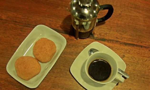 10 Oleh-Oleh Khas Labuan Bajo Yang Recommended, Dari Kopi Hingga Kue Ala Bugis 9