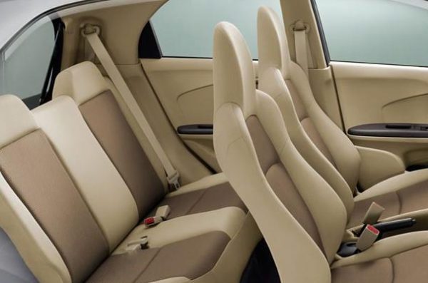 5 Daftar PO Bus dan Travel Sukabumi – Bogor Mulai Rp.20.000 1 Travel sukabumi bogor jakarta 2025 daftar bandung bekasi cipaganti tangerang cirebon dari ke jadwal parung tarif harga mobil door to door