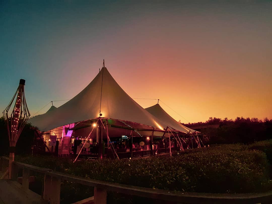 Menengok Sisi Lain Dari Probolinggo Lewat Bee Jay Bakau Resort BJBR, Buka Sampai Jam Berapa? 5 Menengok Sisi Lain Dari Probolinggo Lewat Bee Jay Bakau Resort BJBR, Buka Sampai Jam Berapa? 4