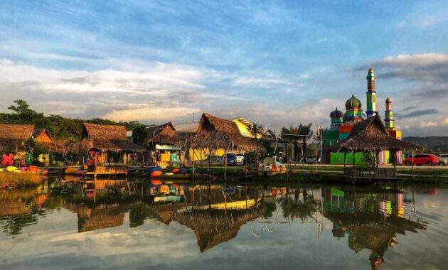 Wisata Cikao Park Purwakarta, Rekreasi Air Terbaik Untuk Liburan Bareng Keluarga 5 Wisata Cikao Park Purwakarta, Rekreasi Air Terbaik Untuk Liburan Bareng Keluarga 5