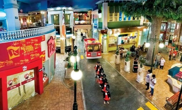 6 Rekomendasi Destinasi Wisata Malam Hari Ini Ternyata Ada di Daerah Jakarta Selatan Lho! 7 6 Rekomendasi Destinasi Wisata Malam Hari Ini Ternyata Ada di Daerah Jakarta Selatan Lho! 6