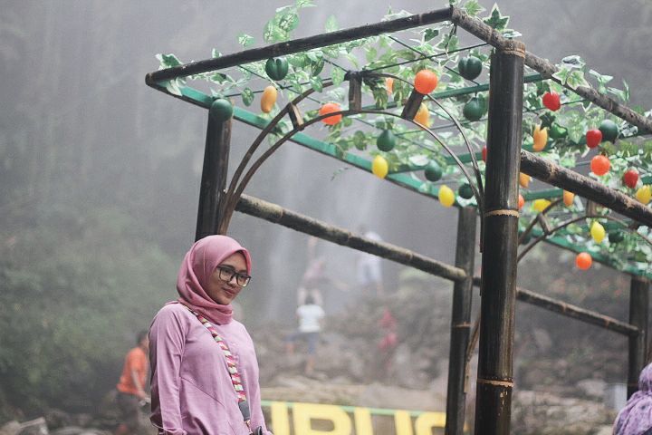 Potret Keseruan Segarnya Bermain Air di Curug Landung Kuningan 4