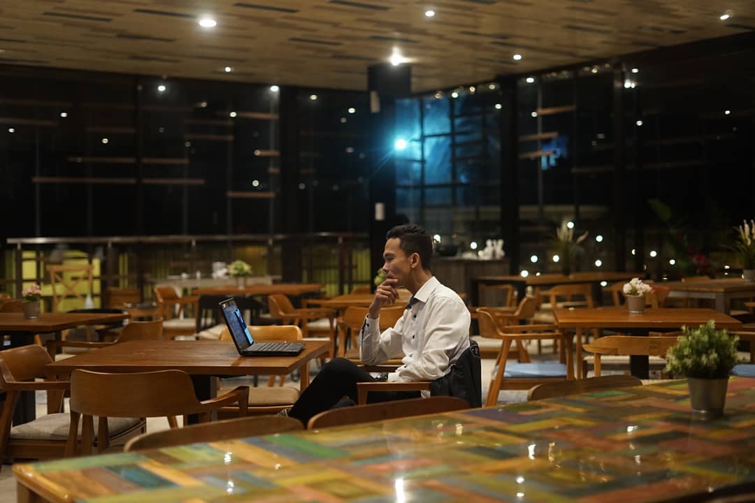 Serunya Nongkrong Ditemani View Pegunungan di Cafe Cerita Kita Magelang 4 Serunya Nongkrong Ditemani View Pegunungan di Cafe Cerita Kita Magelang 3