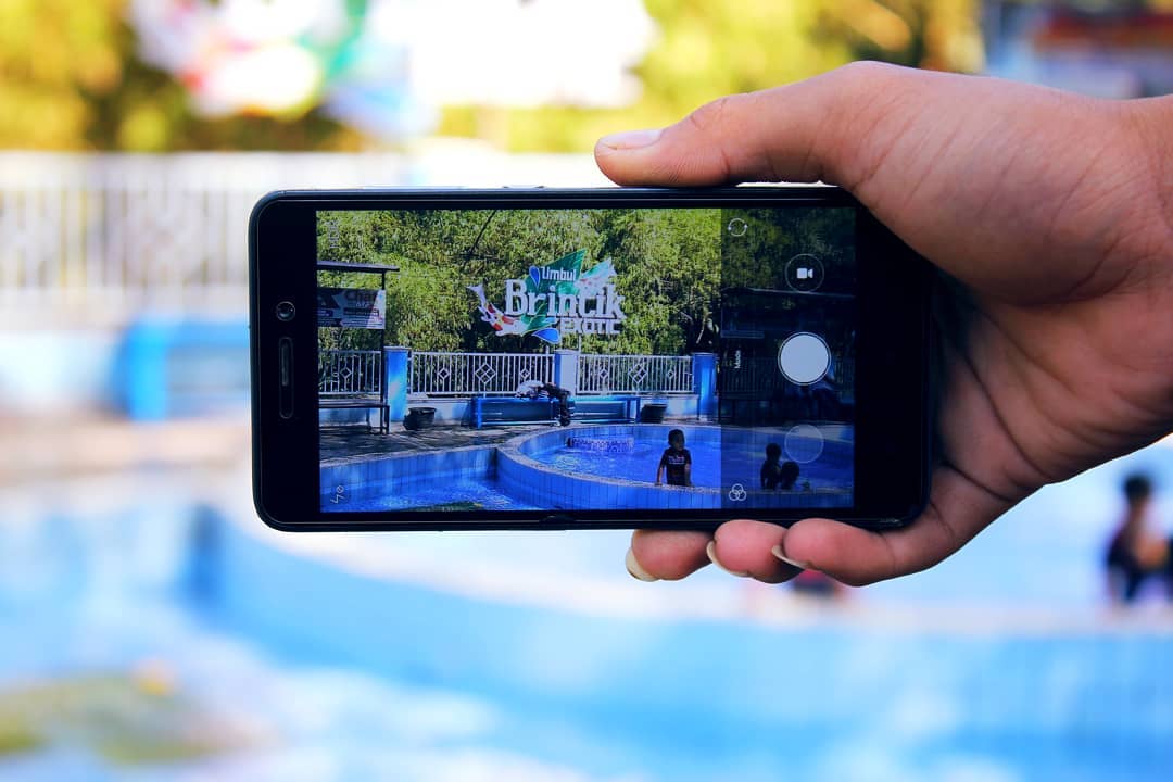 Usir Lelah Selepas Bekerja Dengan Berendam di Umbul Brintik 3