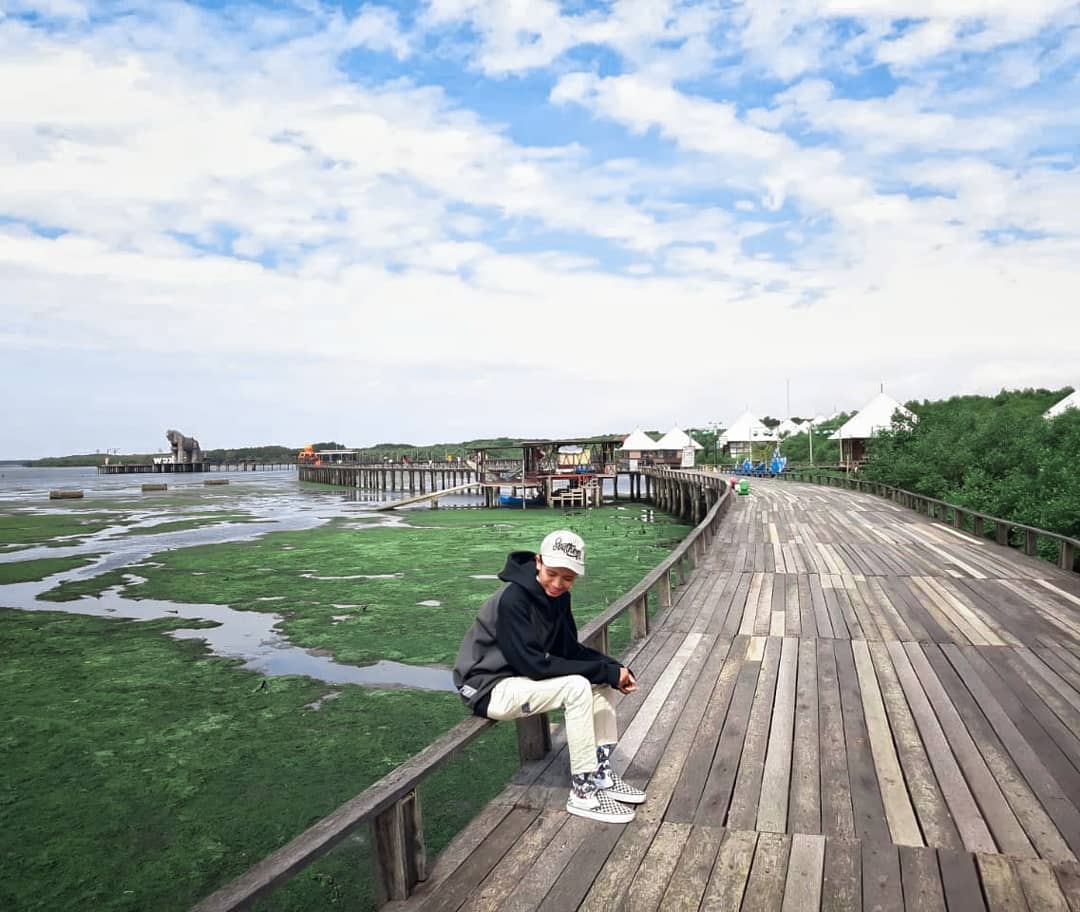 Menengok Sisi Lain Dari Probolinggo Lewat Bee Jay Bakau Resort BJBR, Buka Sampai Jam Berapa? 3 Menengok Sisi Lain Dari Probolinggo Lewat Bee Jay Bakau Resort BJBR, Buka Sampai Jam Berapa? 2